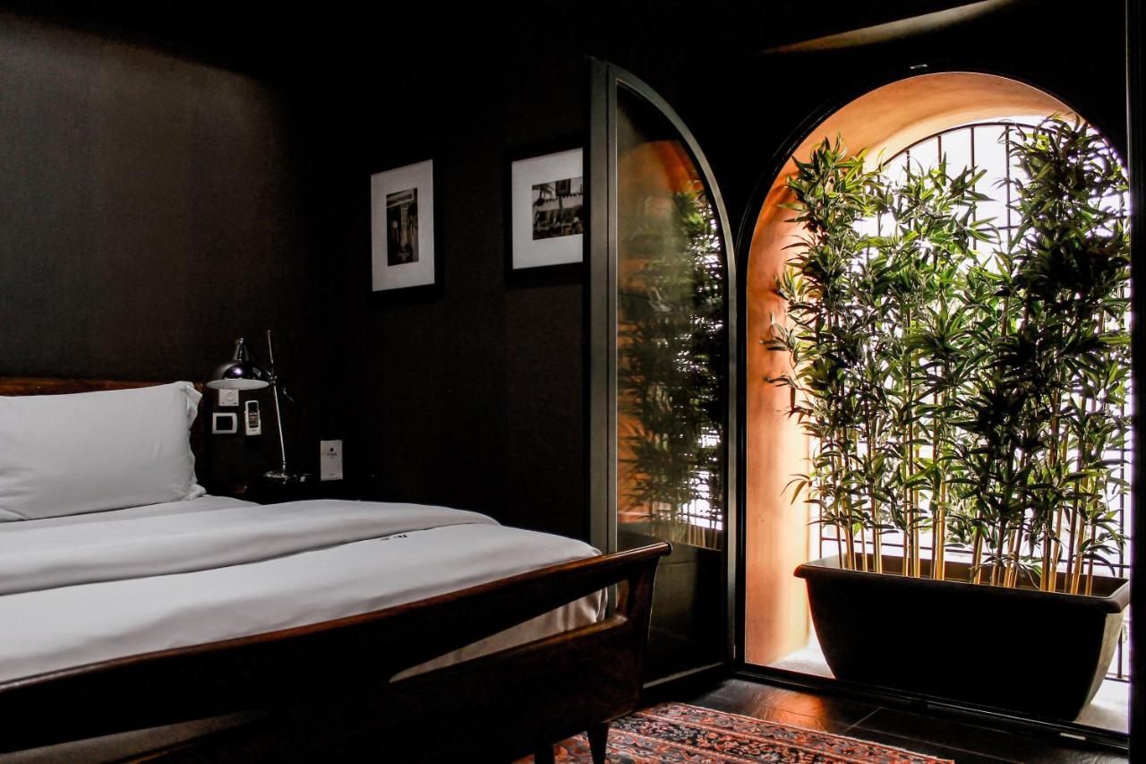 Deluxe Room,1742738445:JPEG