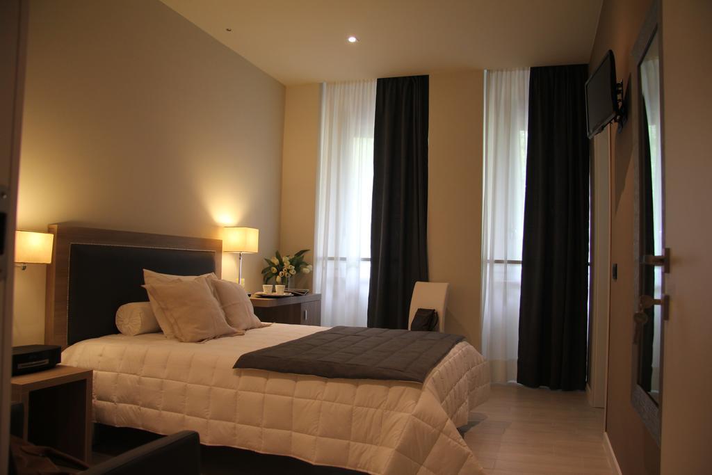 Double Room Small Double Bed