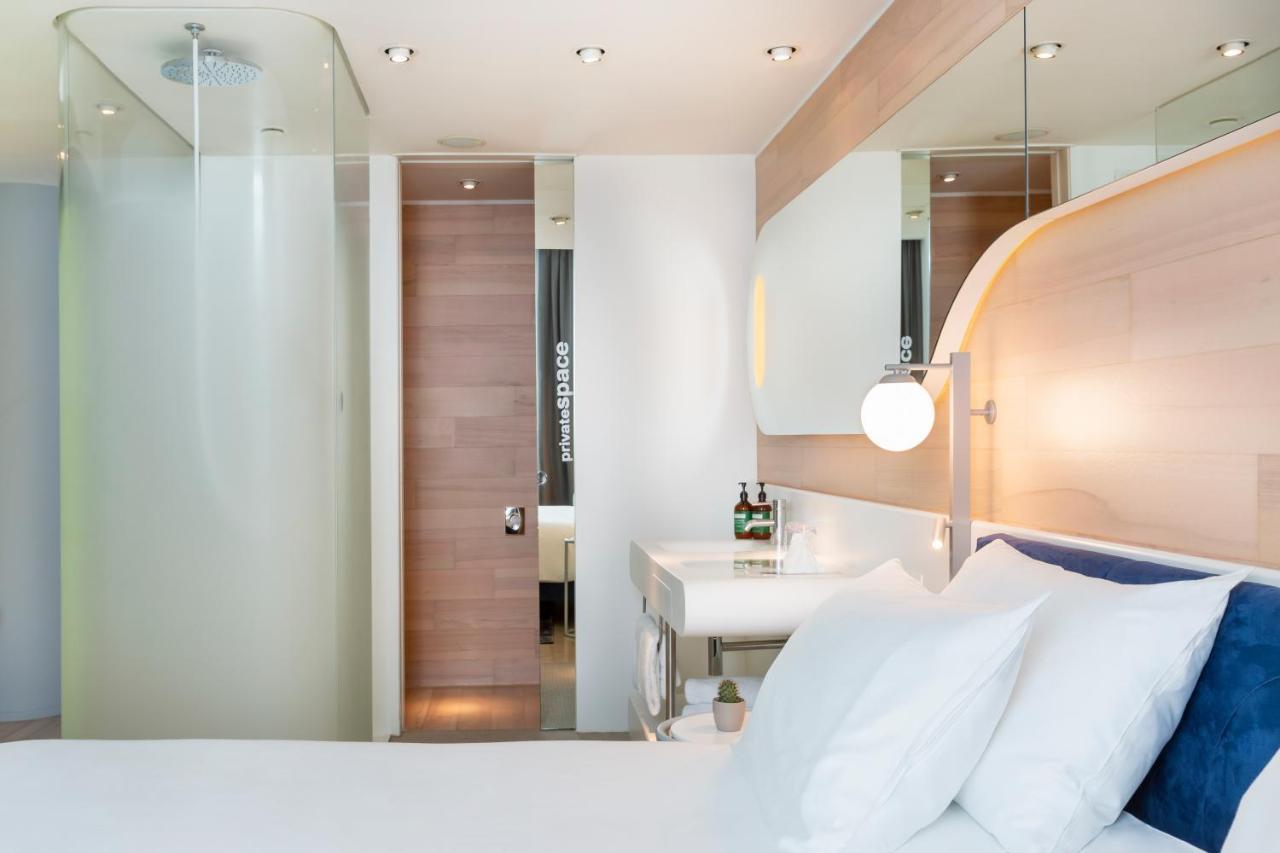 Standard Twin Room Two Twin Beds