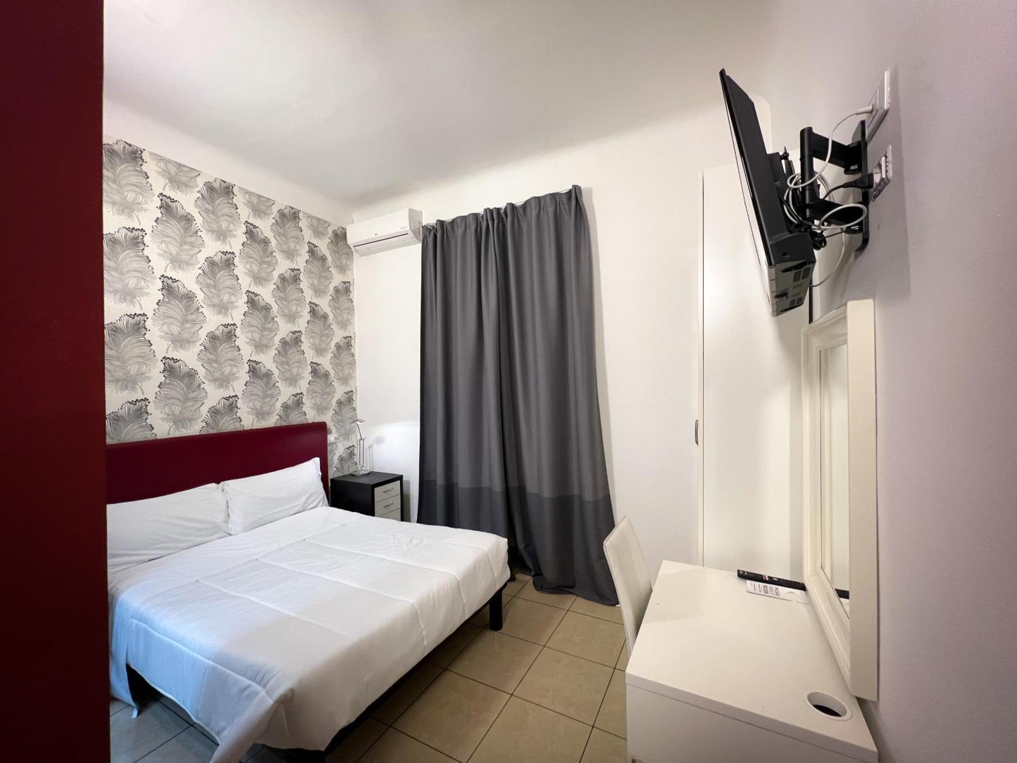 Double Room Private Bathroom