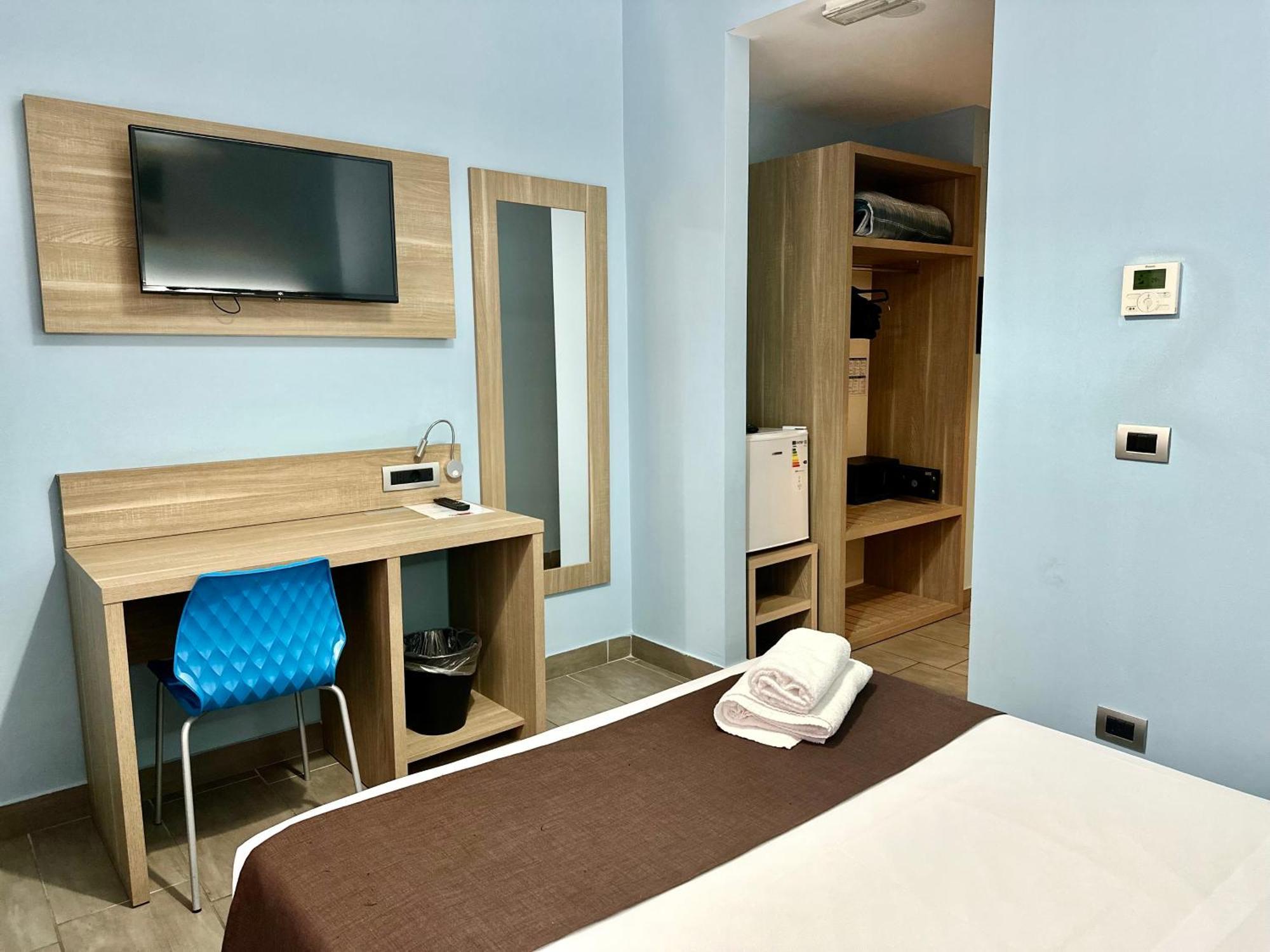 Deluxe Single Room
