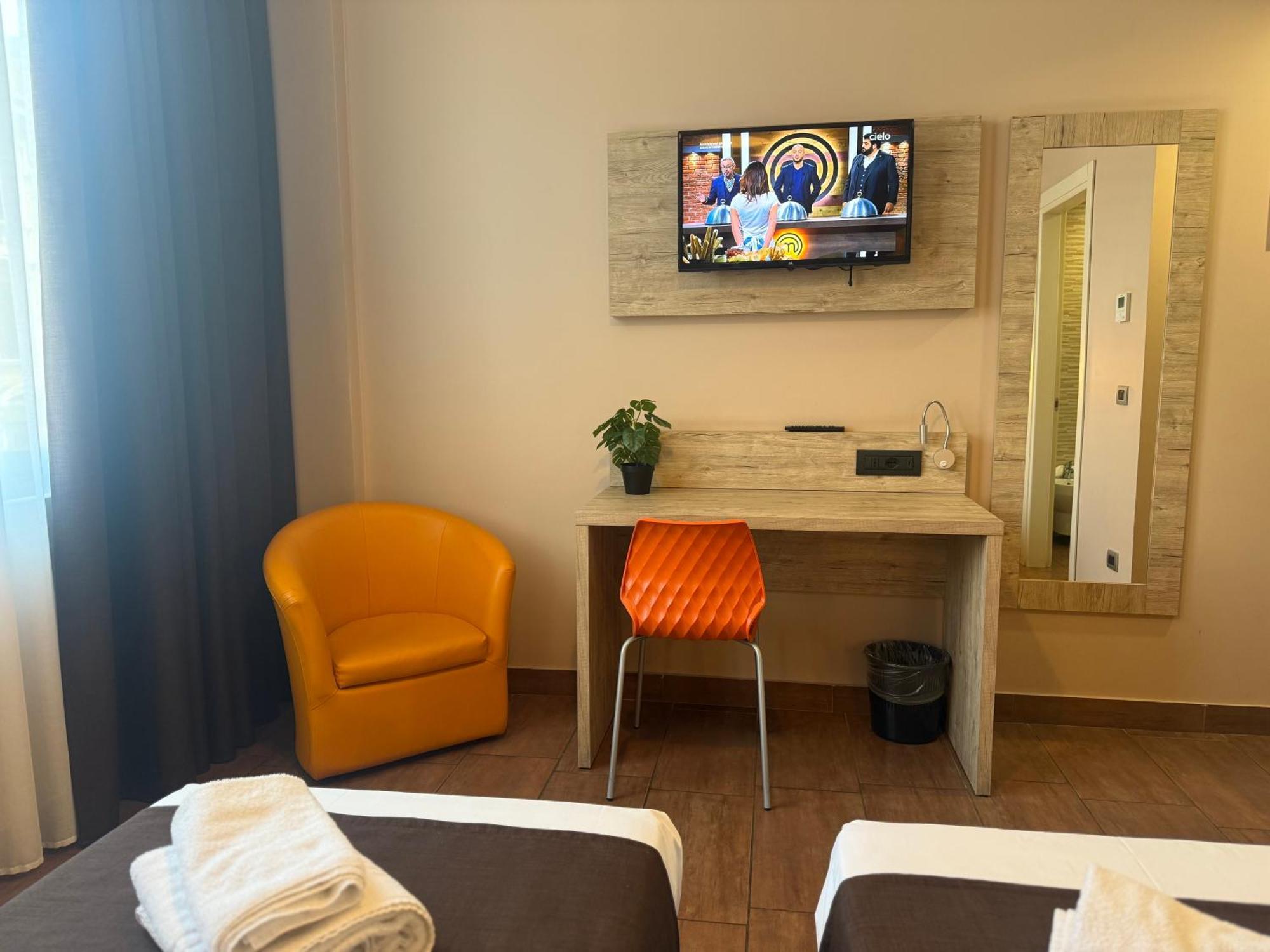 Large Twin Room
