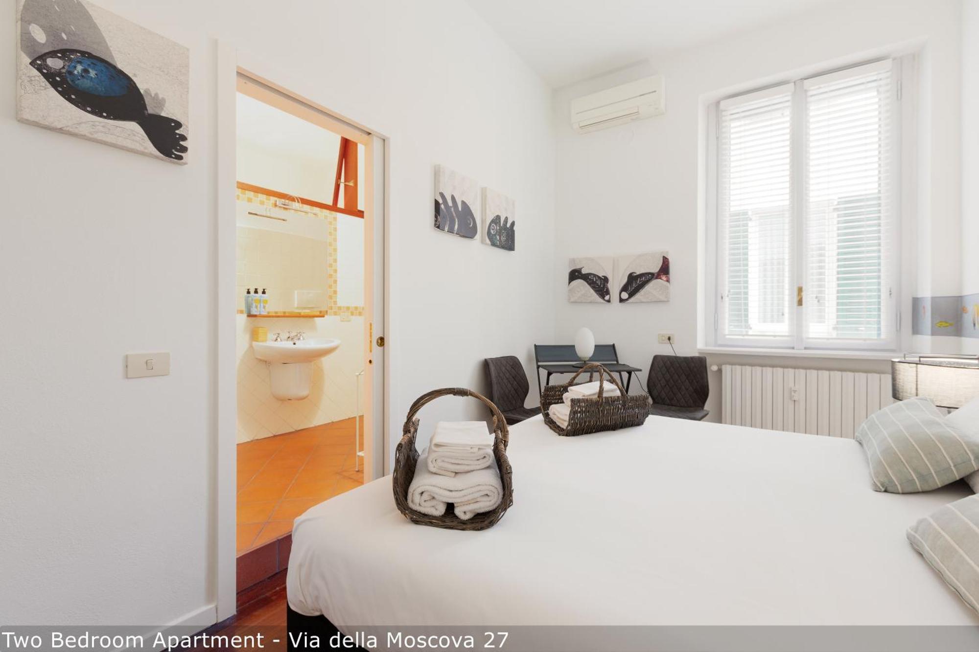 Two-Bedroom Apartment Via della Moscova 27