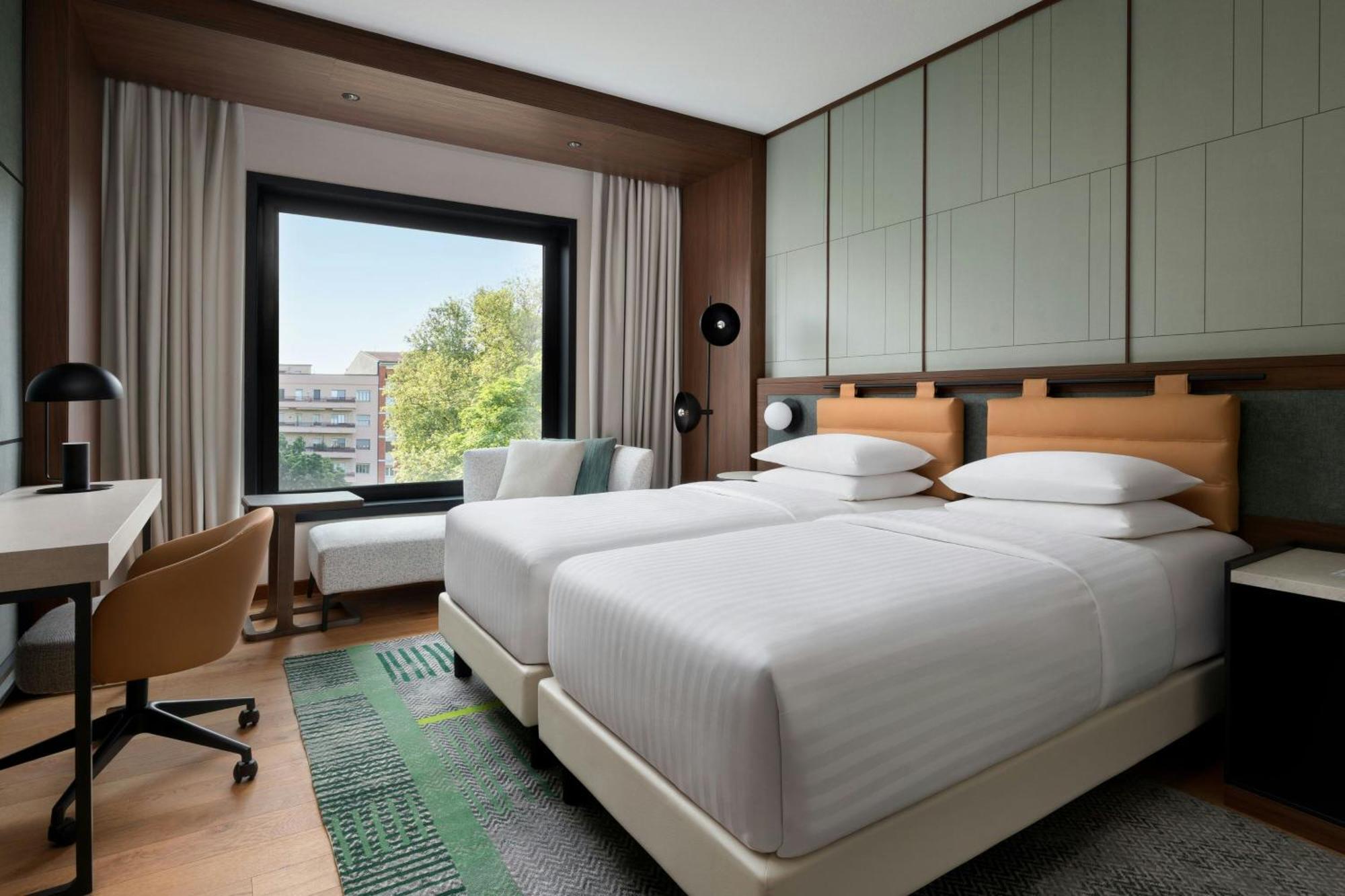 Deluxe Twin Room