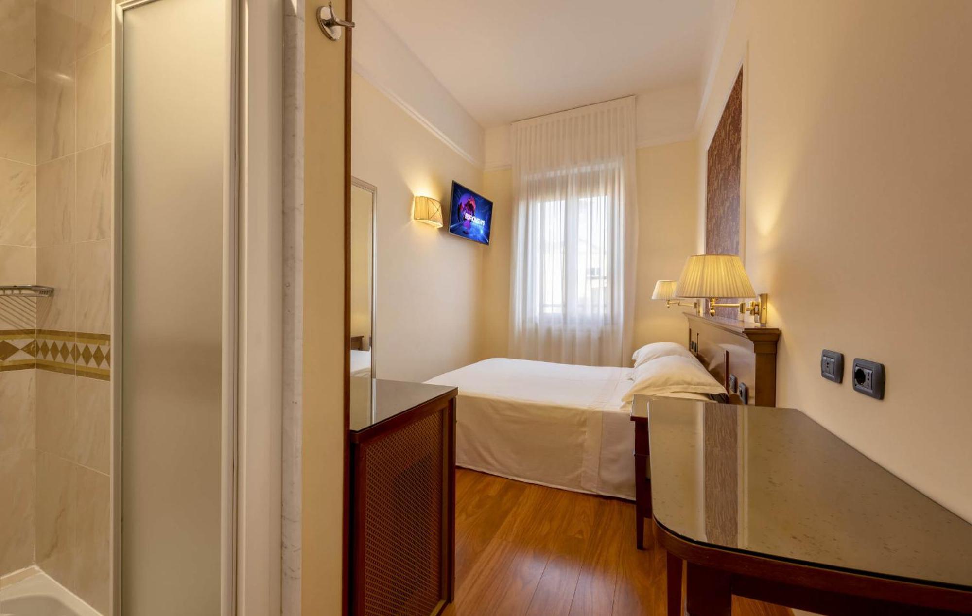 Economy Double Room