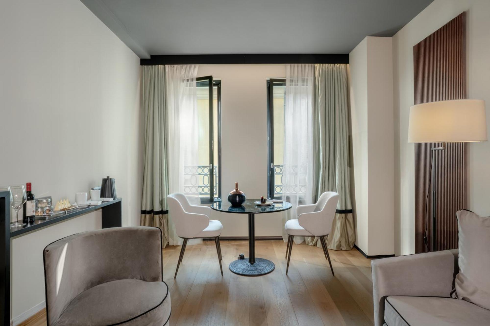 Suite
