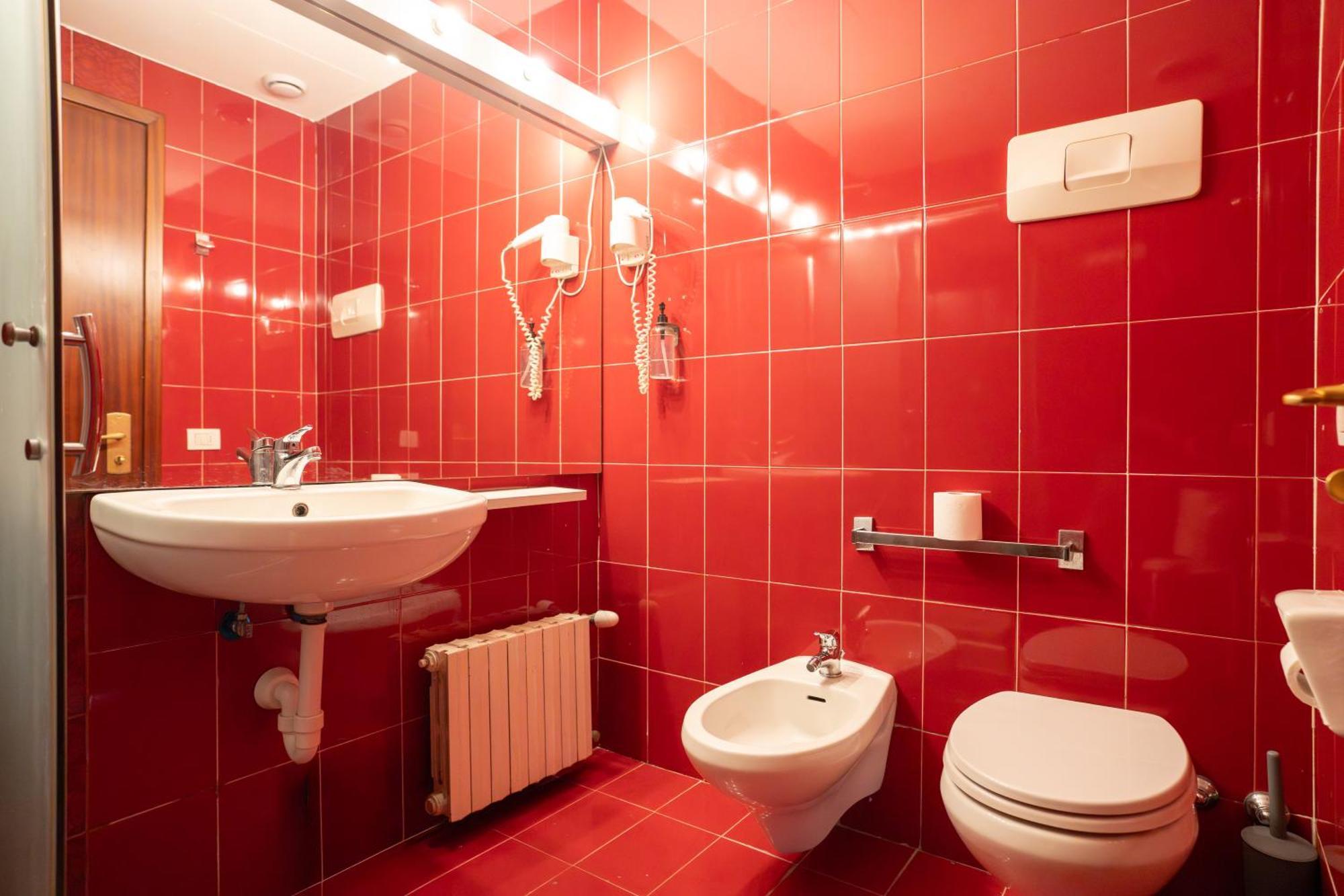 Dormitorio Misto con 6 Posti Letto