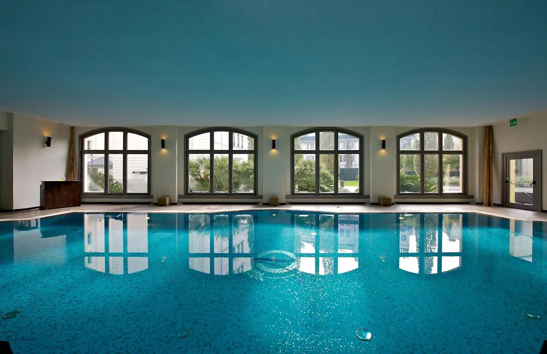 Grand Visconti Palace-1