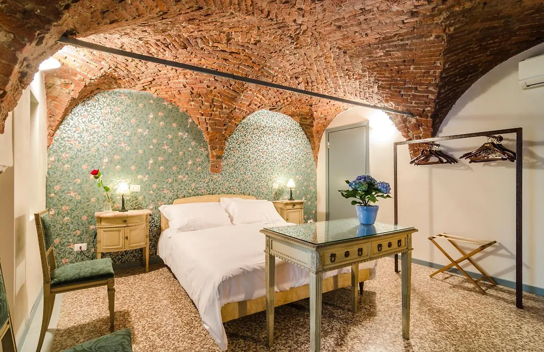 Ca' Monteggia Guest House-1