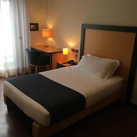 Plus Welcome Milano-2