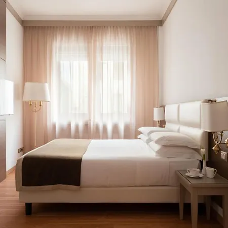 Palazzo Porta Romana Hotel-2