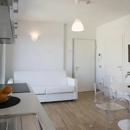 Housing32 Apartments-2