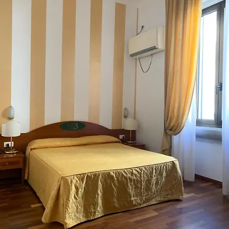 Hotel Bogart 2-3
