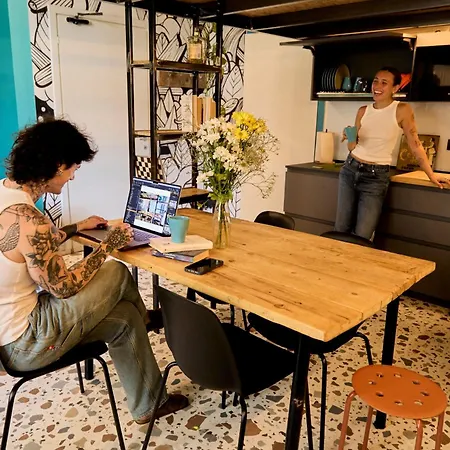 Madama Hostel & Bistrot-2