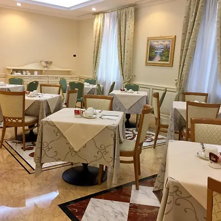 Andreola Central Hotel-2