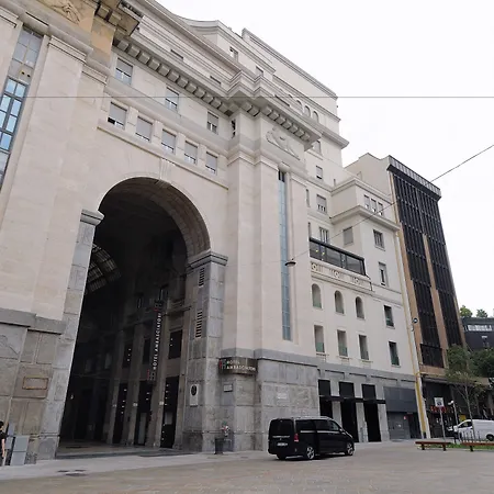 iH Hotels Milano Ambasciatori-2